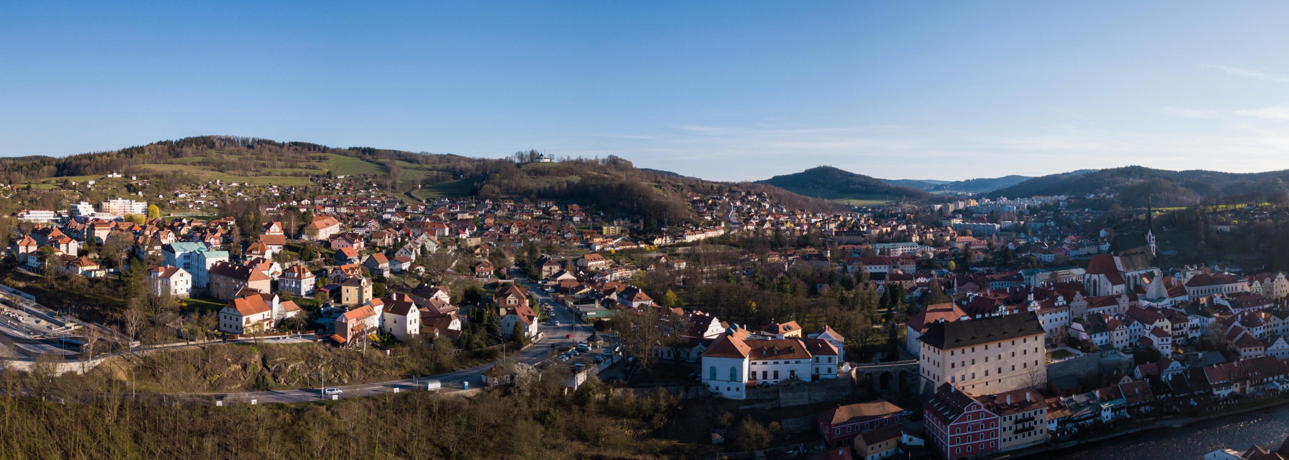 TZ: Nové zastupitelstvo Krumlova ať vymění strojvedoucí, ale nezastavuje vlak